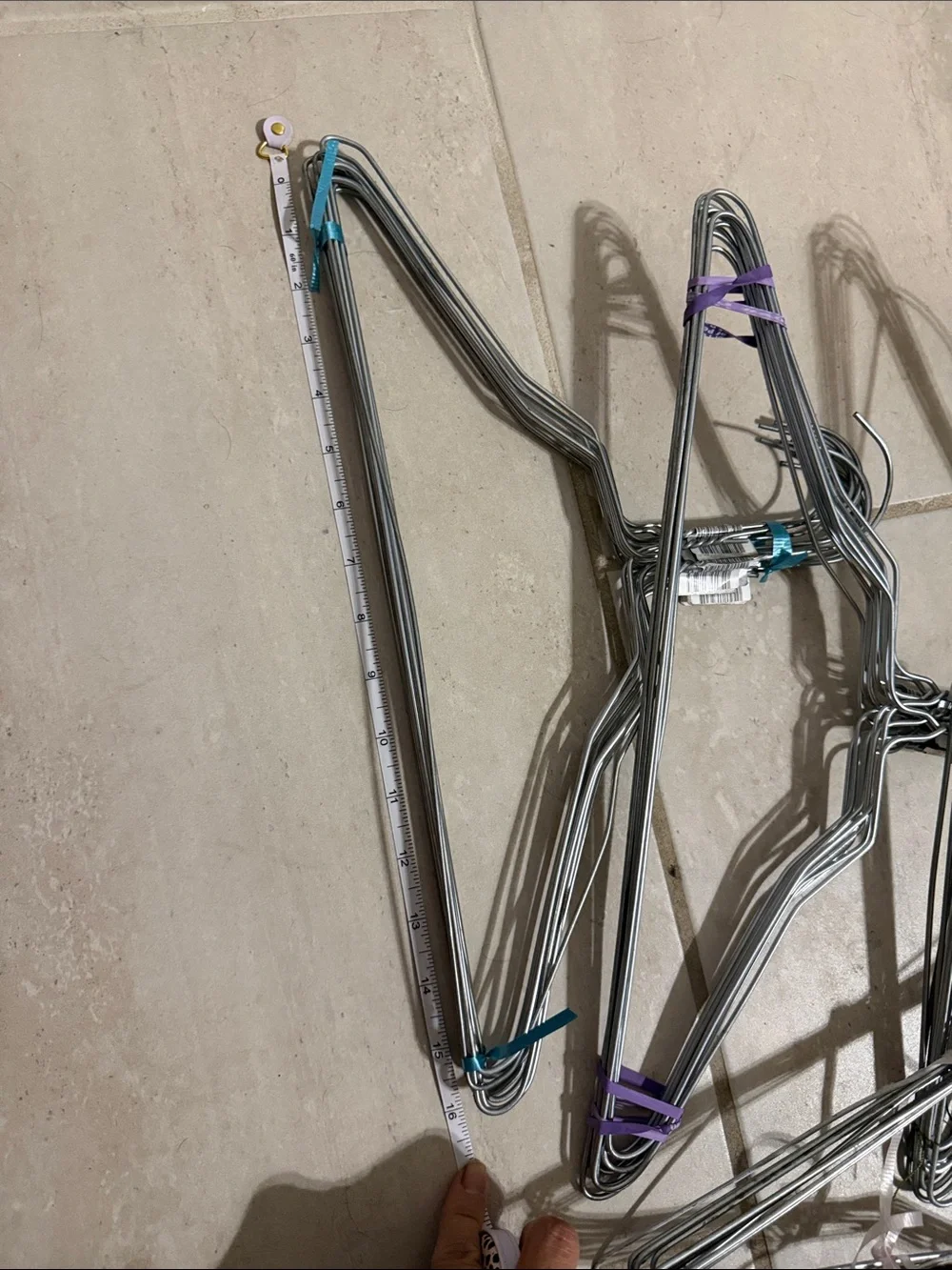 Metal wires closet streamlined plastic