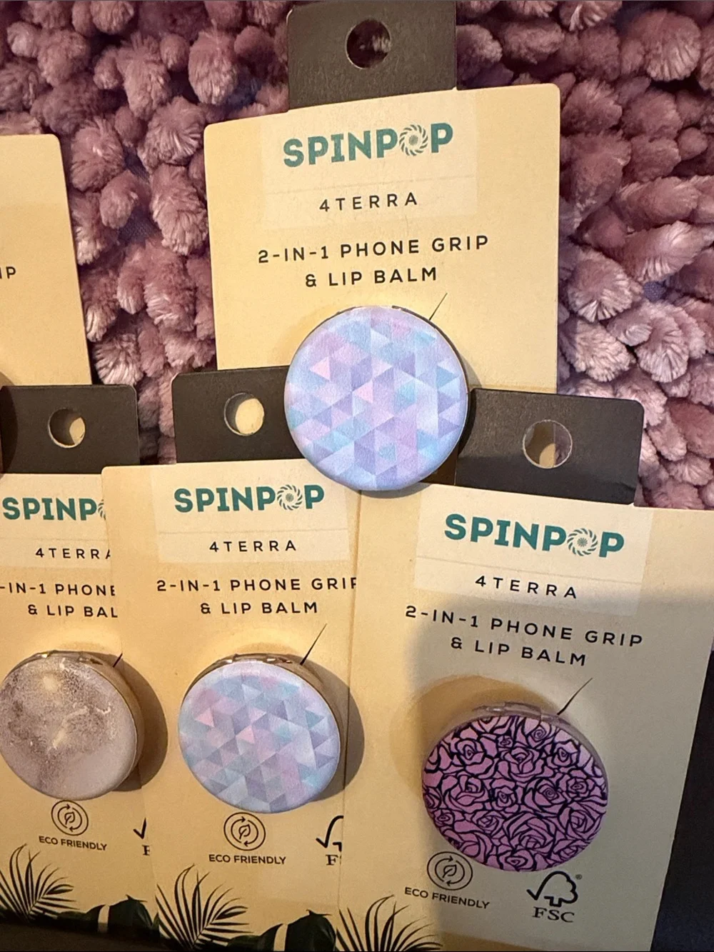 4 Terra spinpop phone