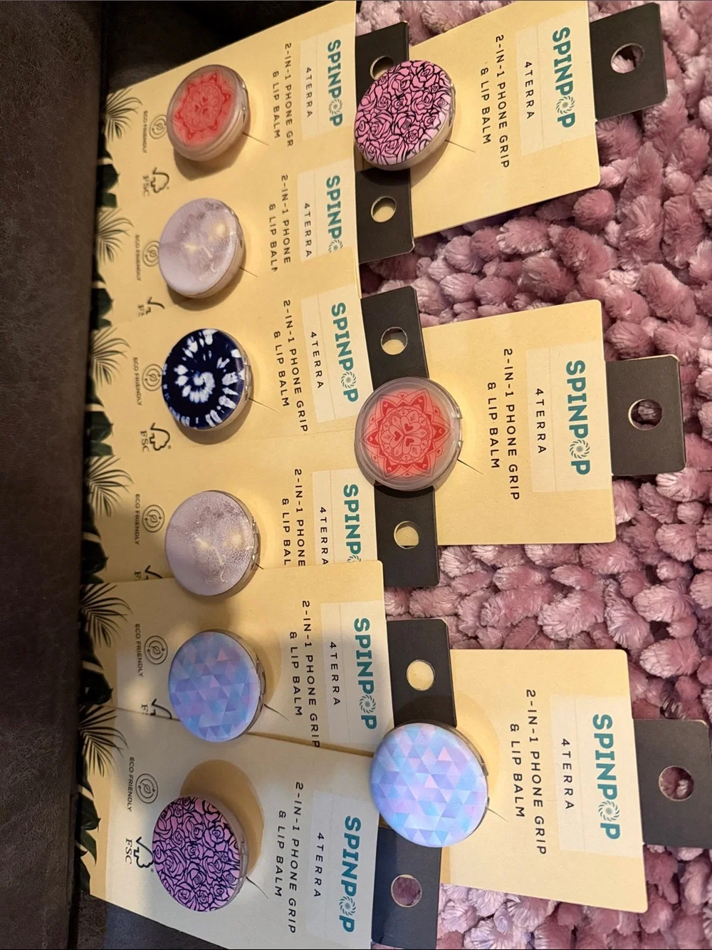 4 Terra spinpop phone