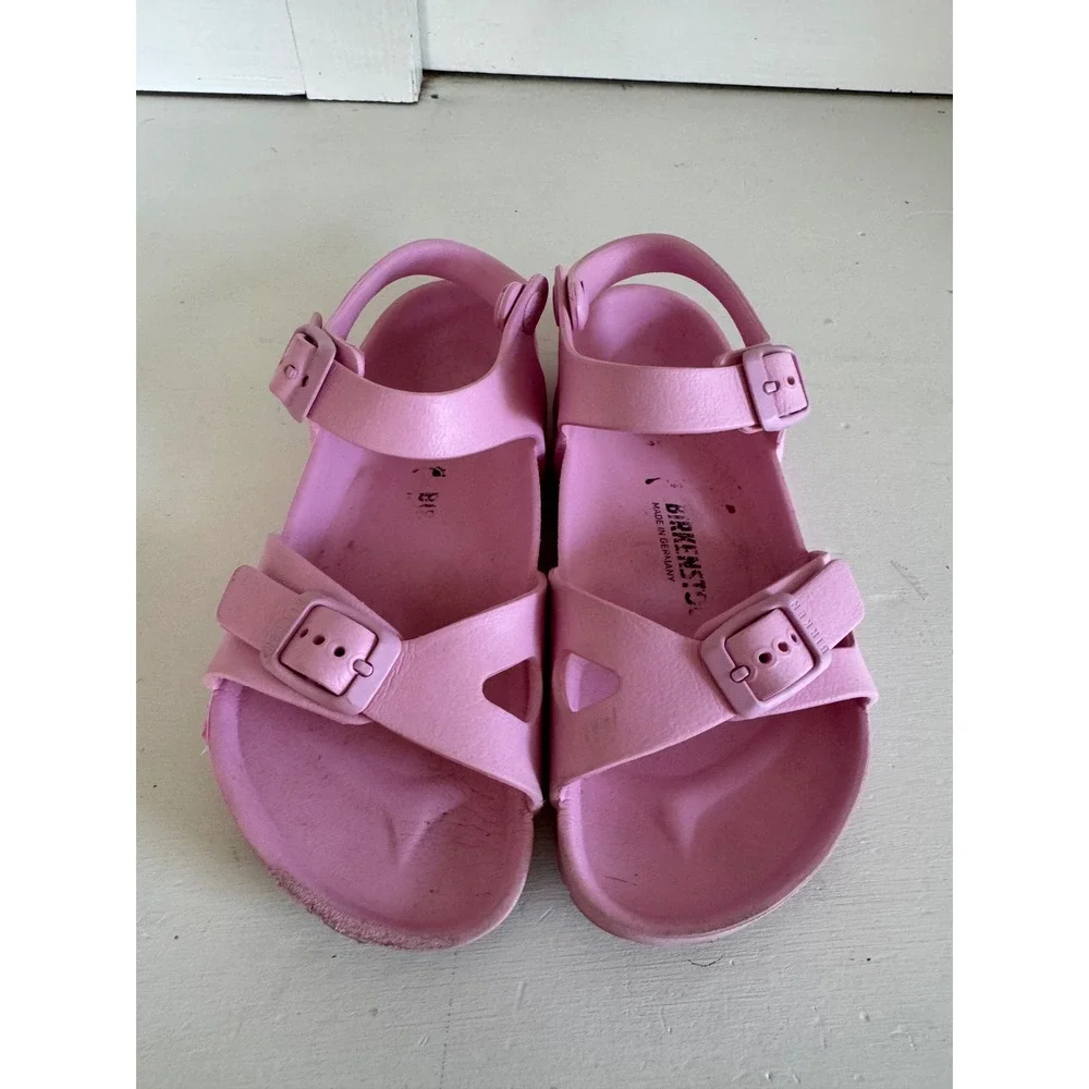 Birkenstock girl pink