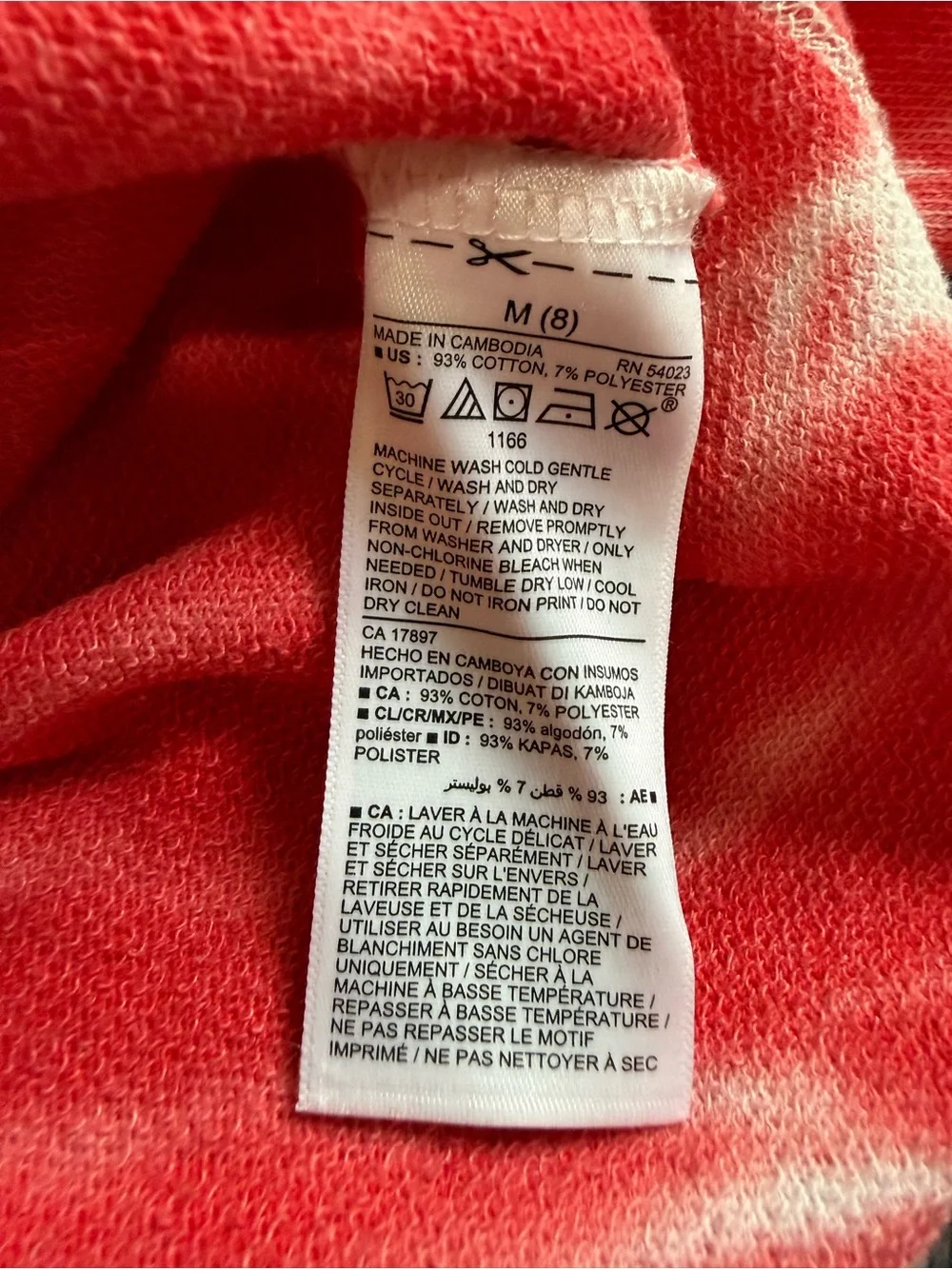 Old Navy girls red, white, and blue tie-dye cropped hoodie in a M (8)