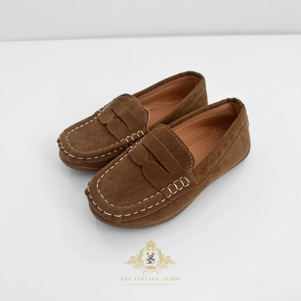 NWT Handsome Boys Vintage Style Classic Loafers Cute Children's Shoes Camel 10