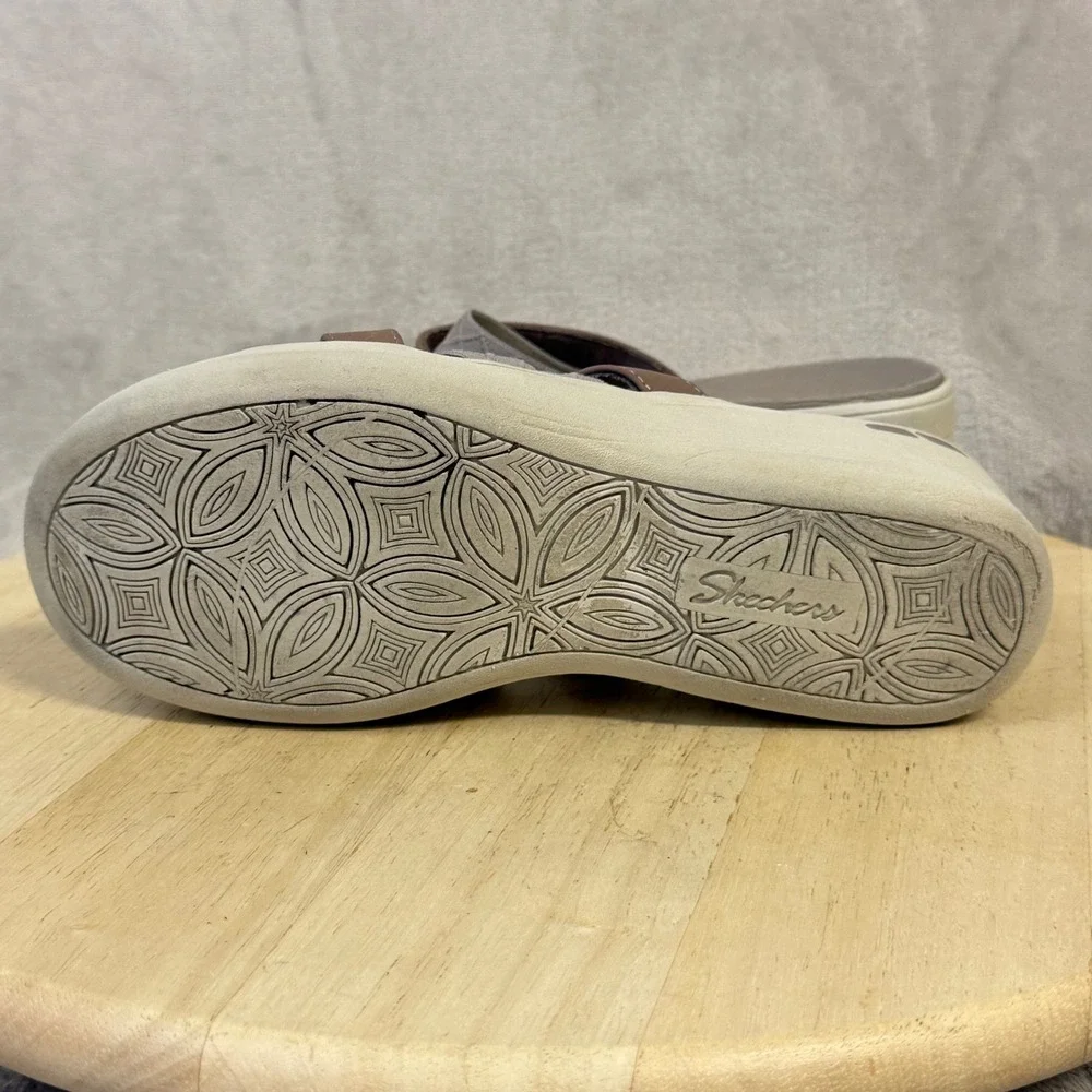Skechers Luxe Foam Womens Brown Grey Multi Strap Wedge Slide Sandals Size 8