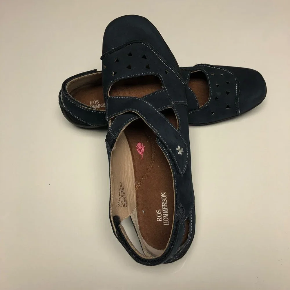 Ros Hommerson Women's 'Carrie' Nubuck Casual‎ Shoes sz 9N