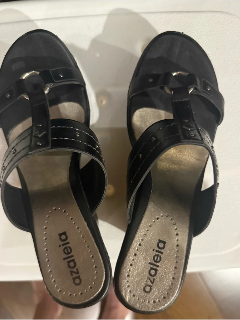 Azaleia Black Platform Wedge Sandals