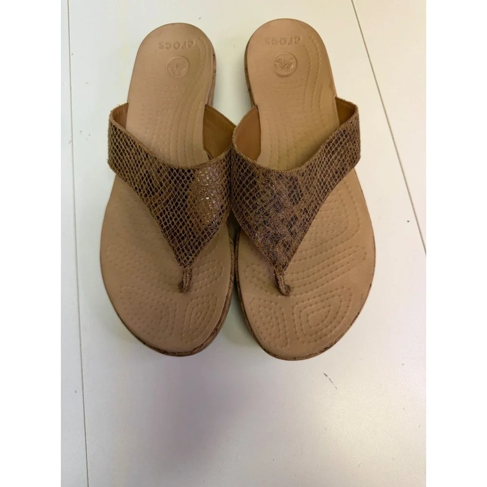 Crocs Wedge Sandal Women 11 Brown Snakeskin Cork Platform Flip Flops Boho Summer