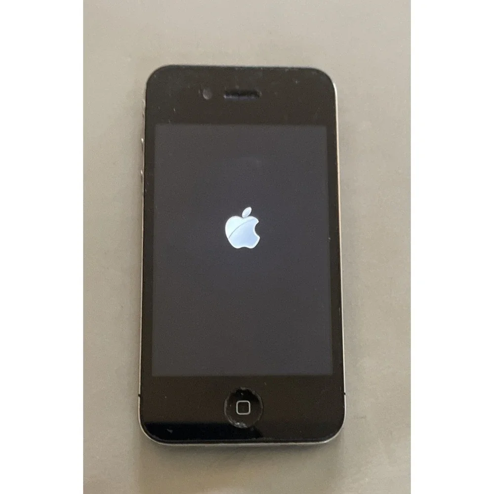 Apple replacement that black