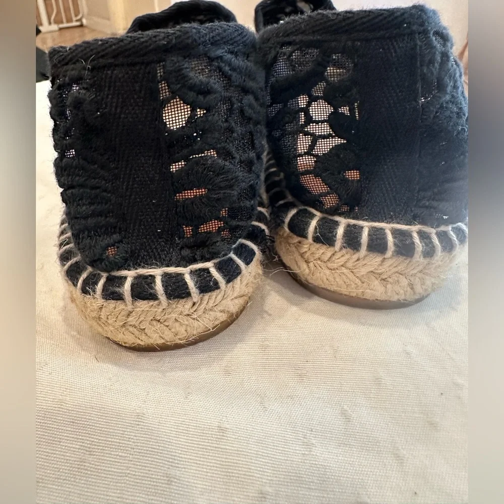 Tory Burch ideal perfect color