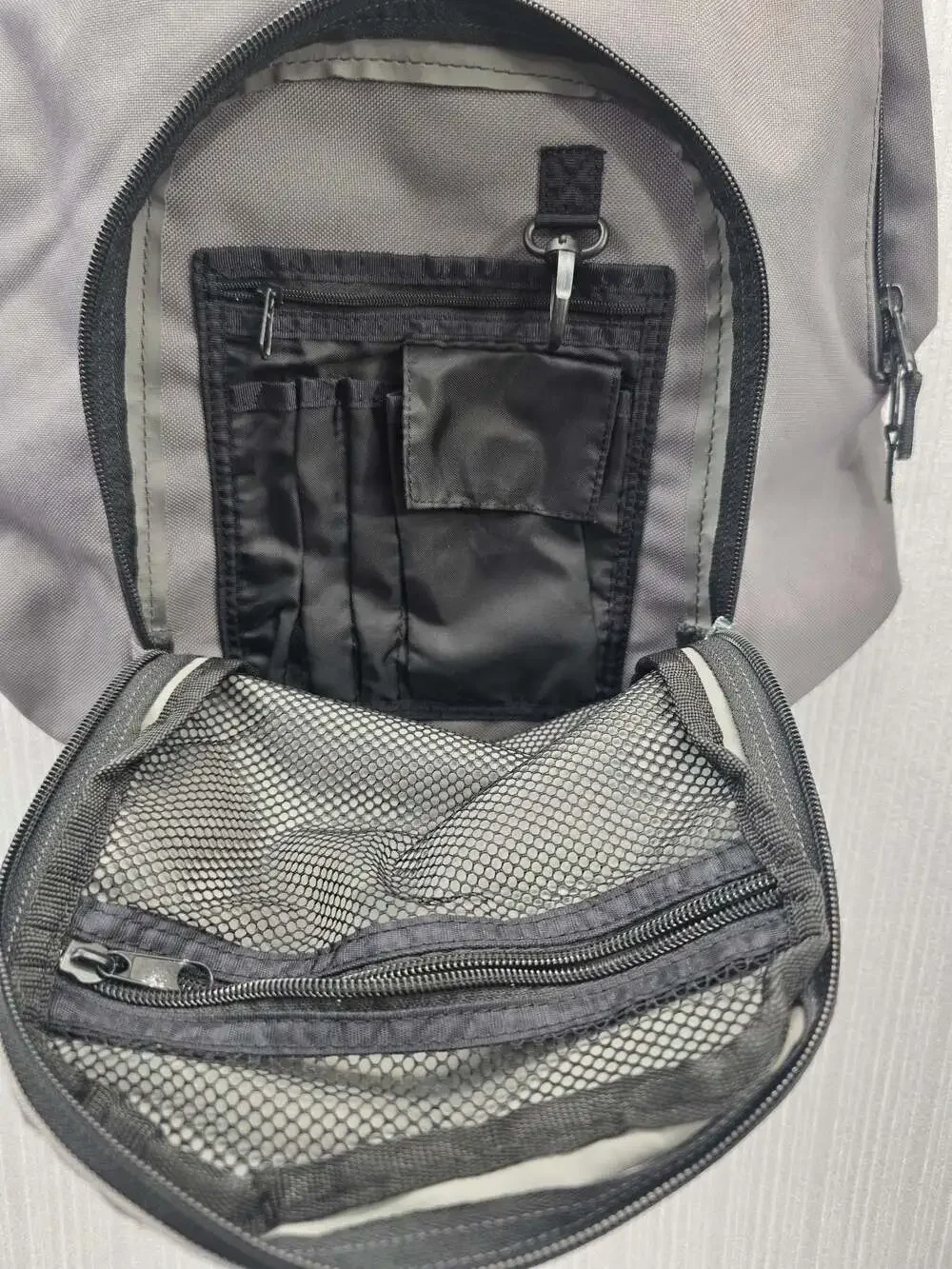 Fox racing grey