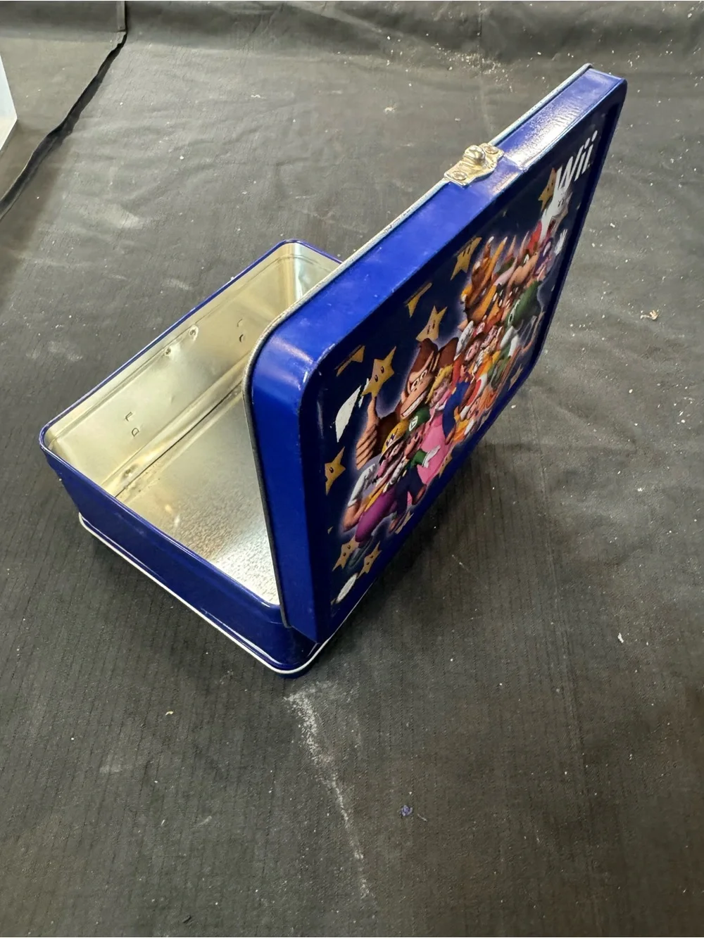 Nintendo Blue Super Mario Character Tin Lunchbox Style Case