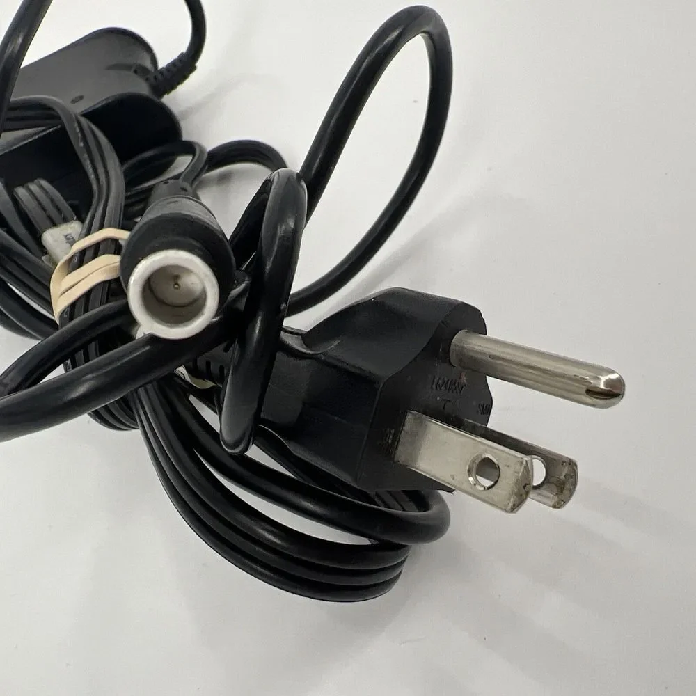 Dell Power Cord 65W-AC Adapter No:‎ PA-1650-05D2