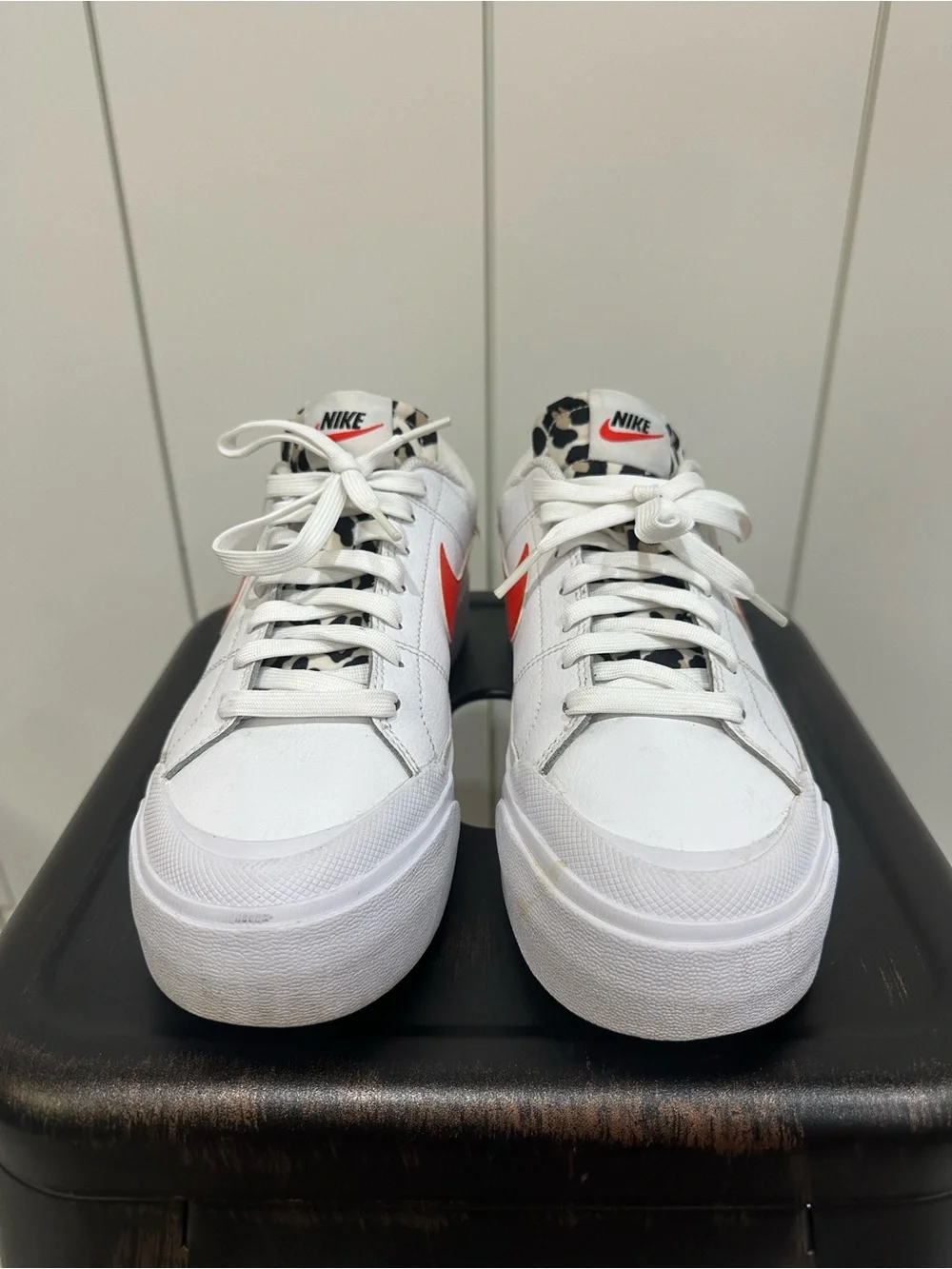 Nike low top