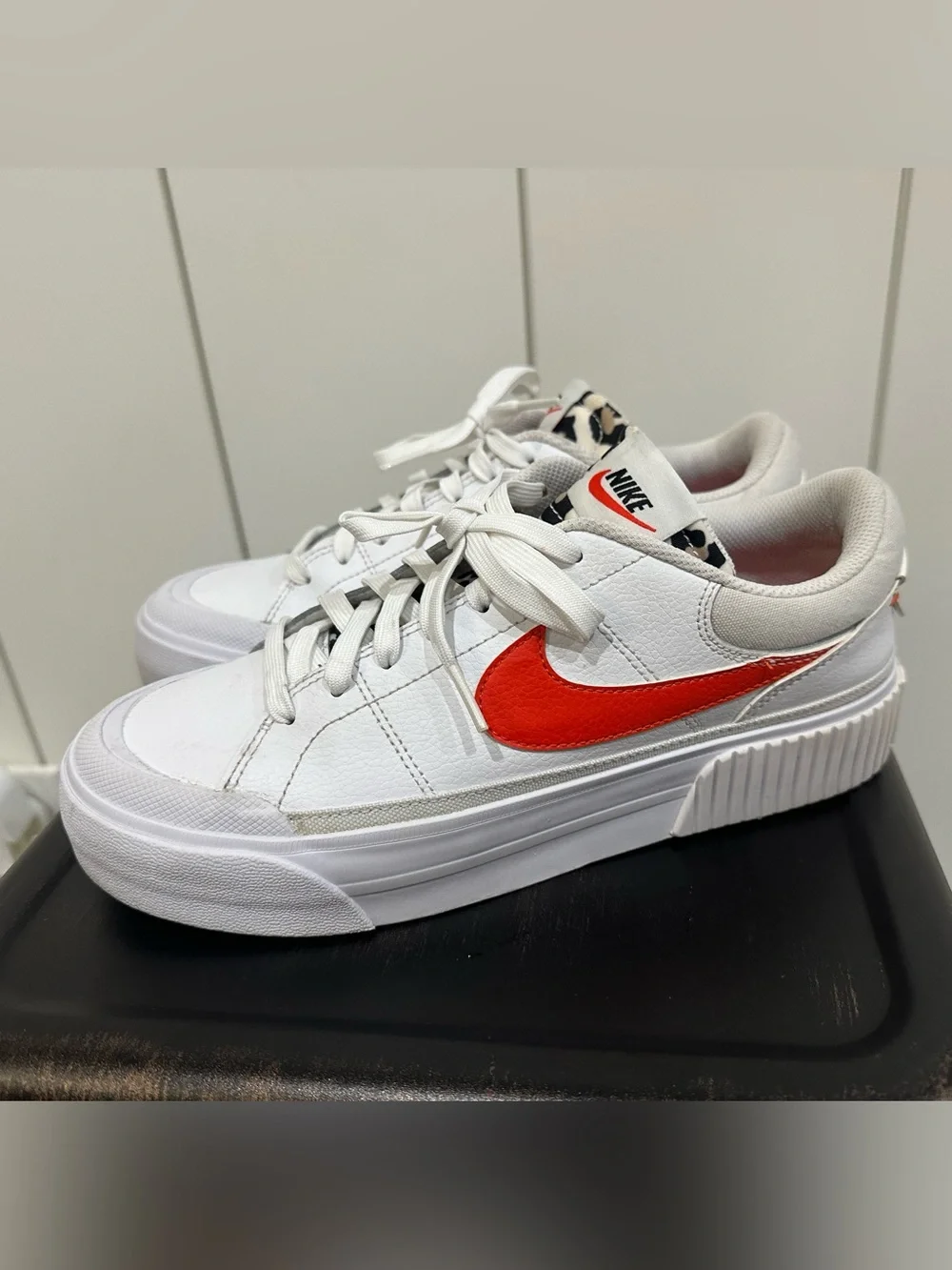 Nike low top