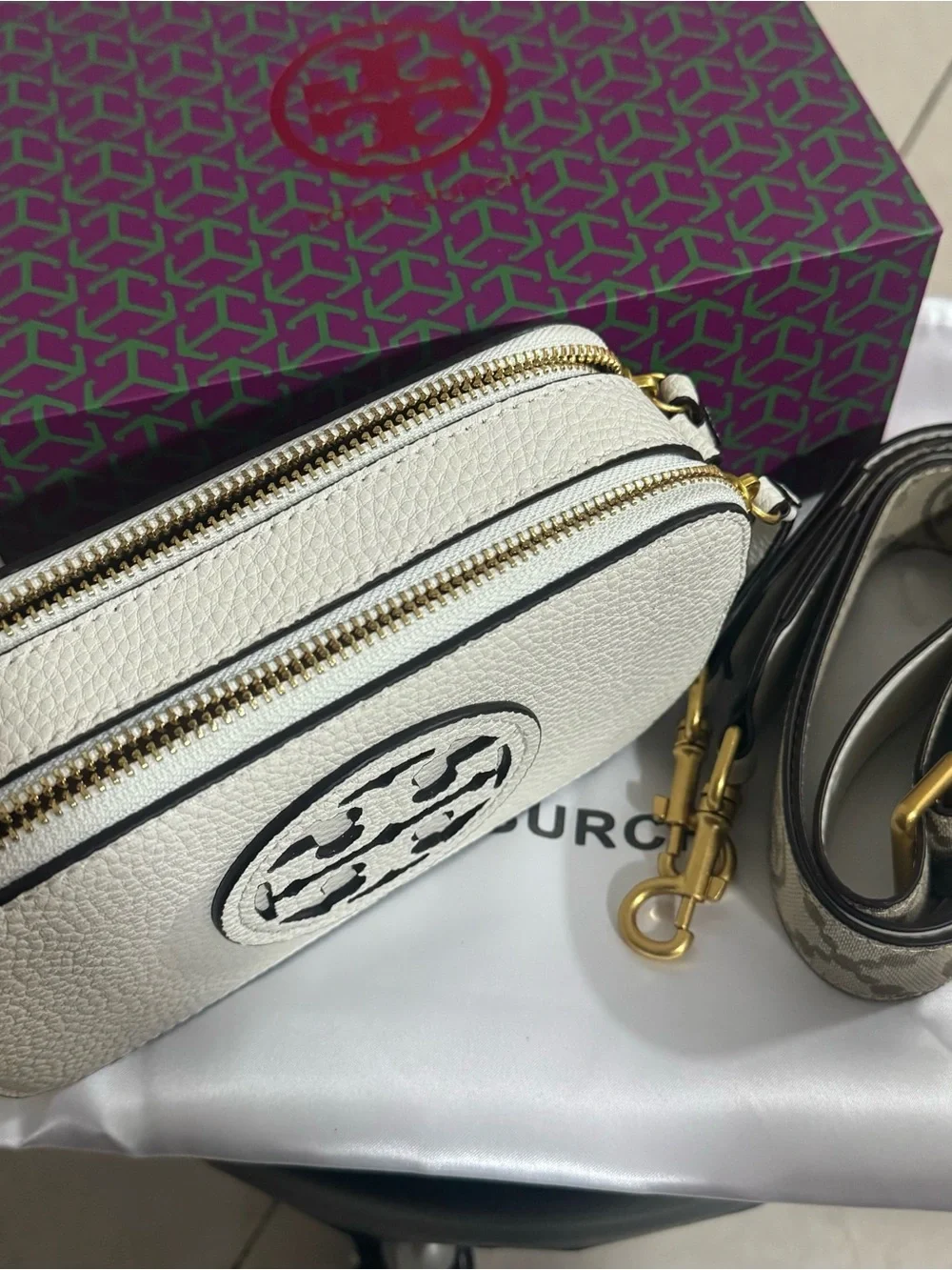 Tory Burch tory burch
