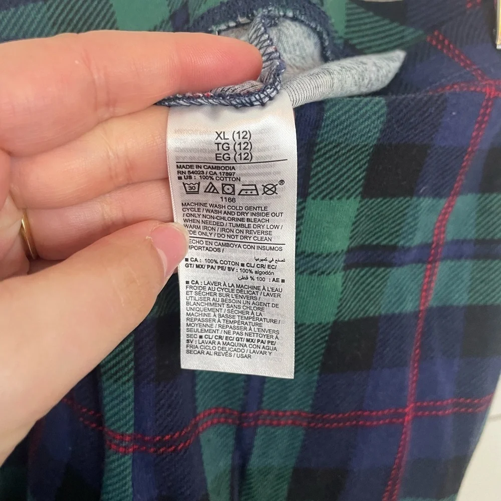 Old Navy size unisex