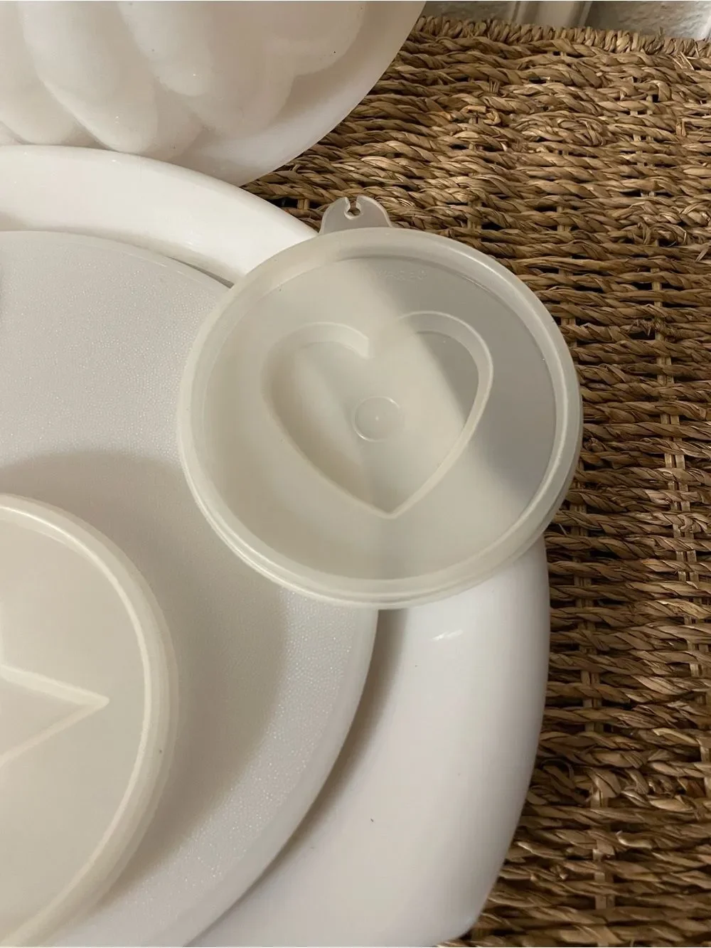 Tupperware excellent clean