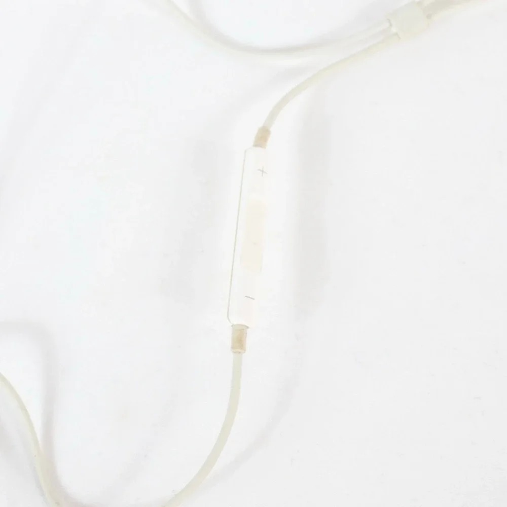Apple cleaning used