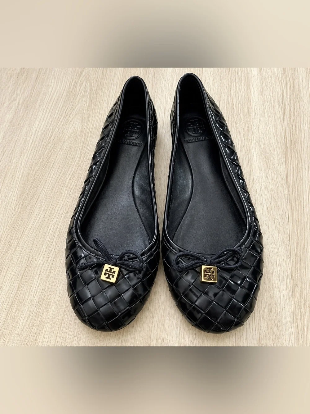 Tory‎ Burch Woven Patent Ballet Flats Womens 7.5M Black Good Gold Logo Bow