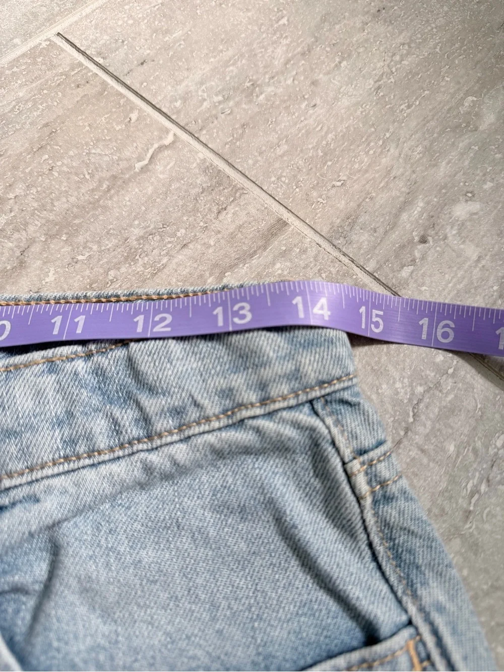 Old Navy baggy 5” hem