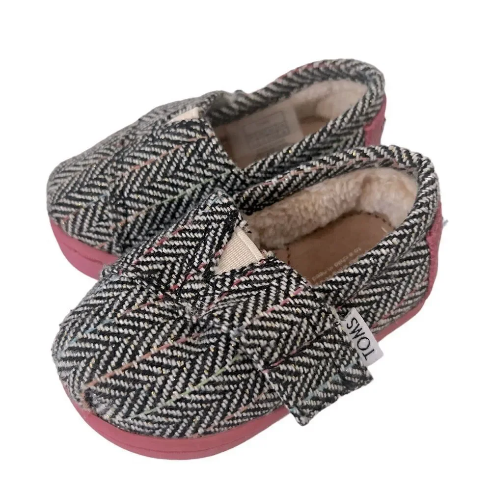 Toms pre owned