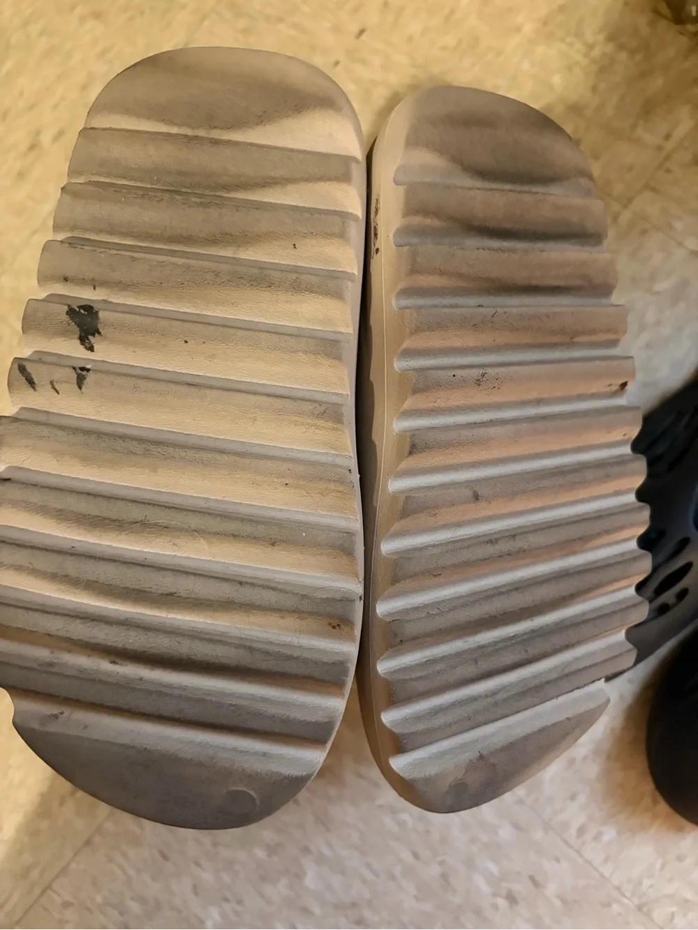 Yeezy soft slip