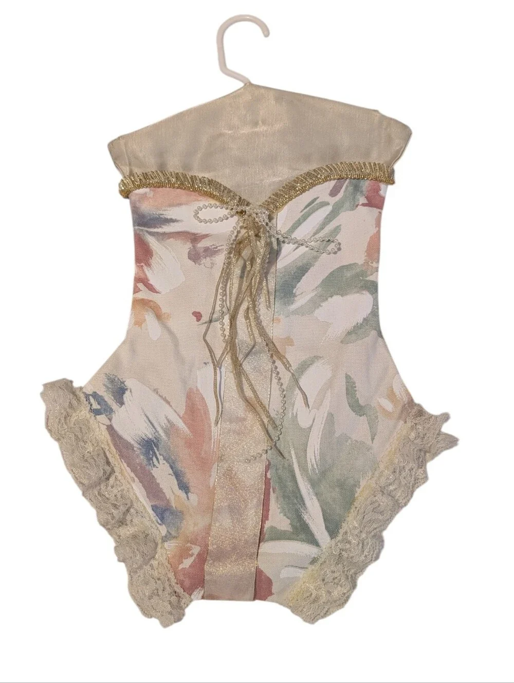 Vintage Novelty Corset Padded Hanger – Floral‎ & Lace Lingerie Decor