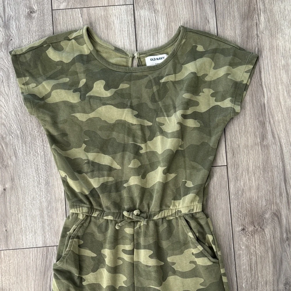 Old Navy stylish camo