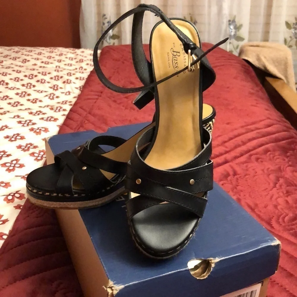 G.H. Bass & Co. brand new