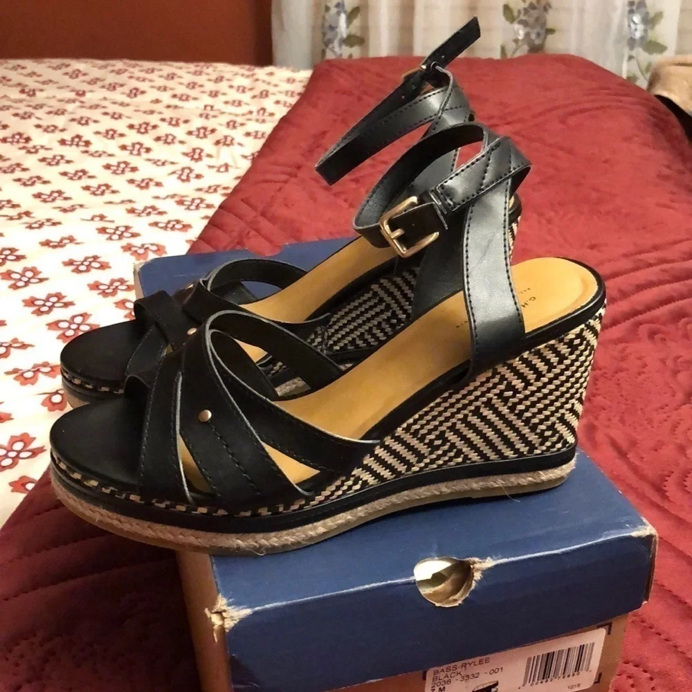 G.H. Bass & Co. brand new