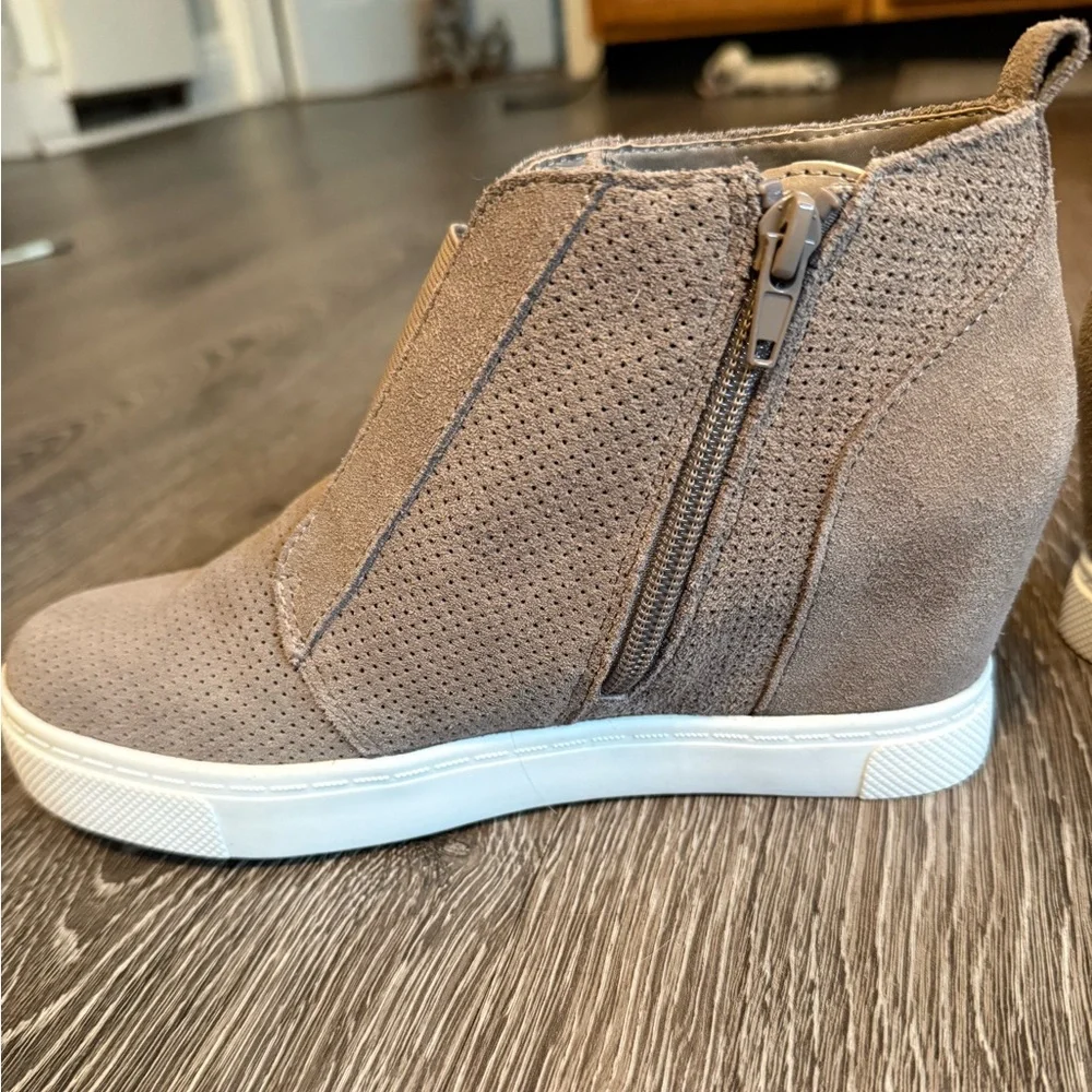 Steve Madden like new