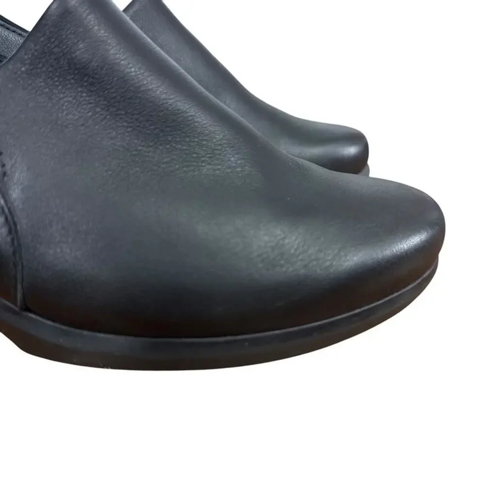 Hush Puppies good used
