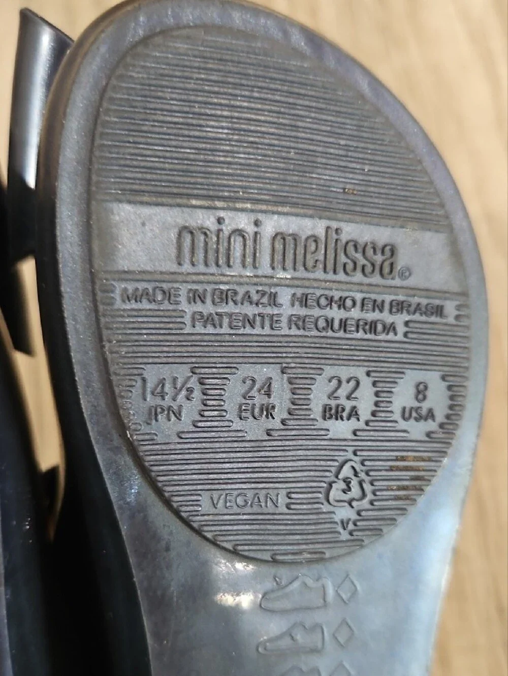 Mini Melissa shiny navy
