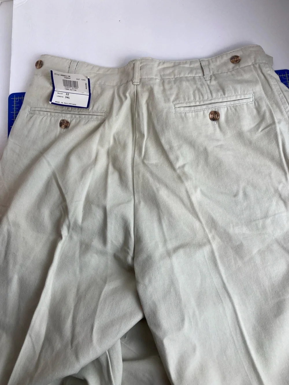 American Trouser Men’s 32x34L Cement Pleated 100% Cotton Pants