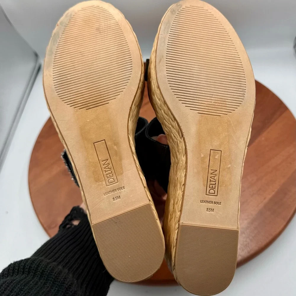 Deltan collins raffia