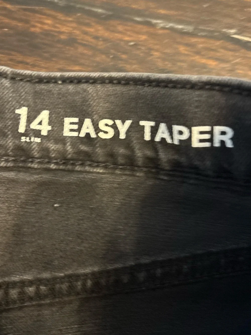 GAP classic black