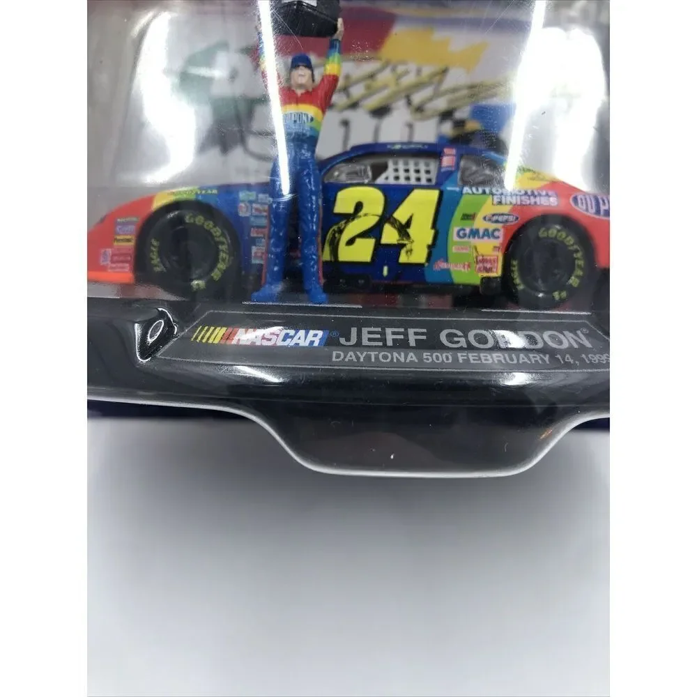 Jeff Gordon #24  NASCAR Winners Circle 1999 Victory Celebration Daytona 500.