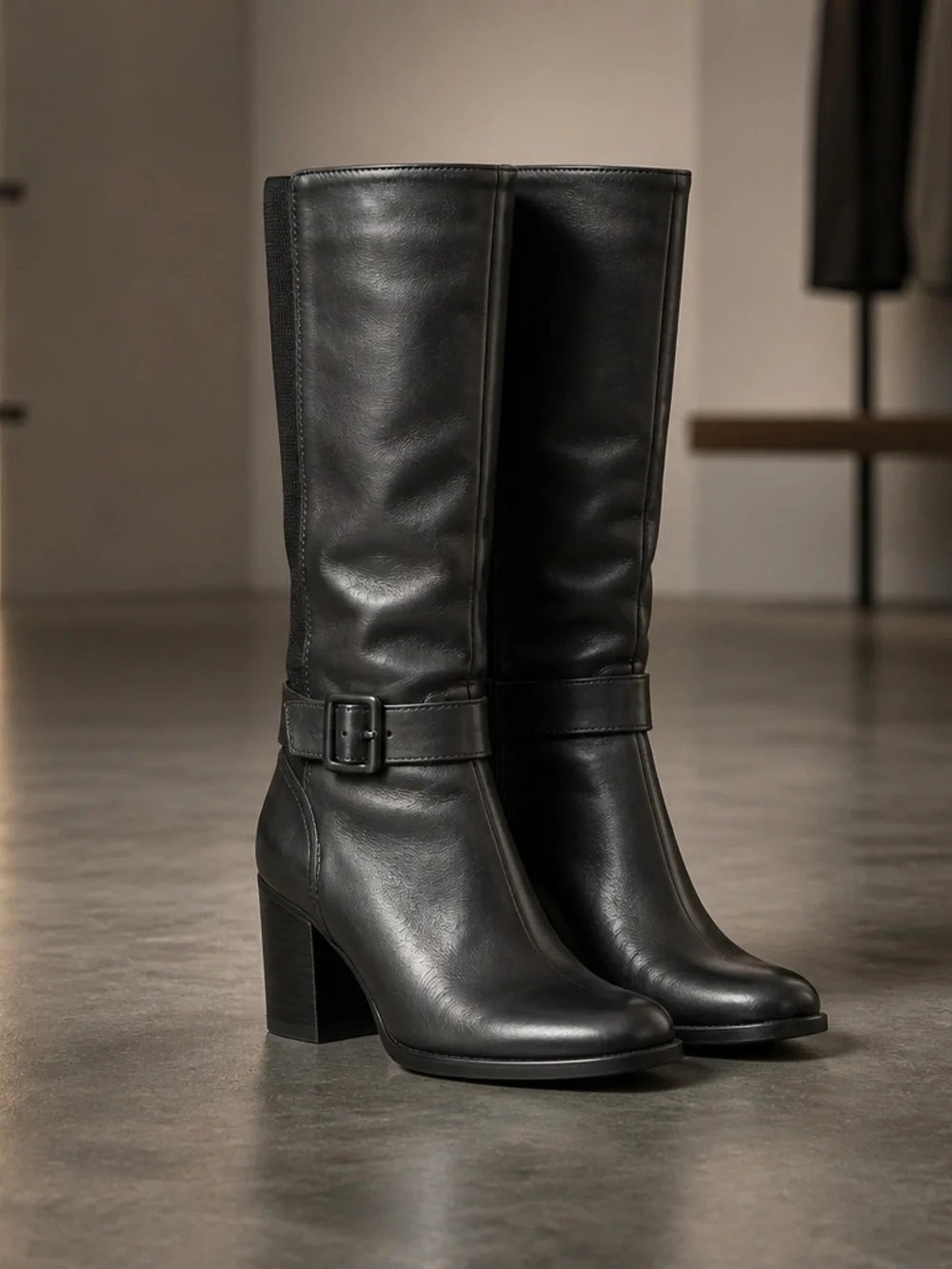Naturalizer sleek black