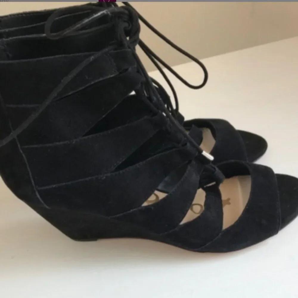 Sam Edelman shoes black zipper