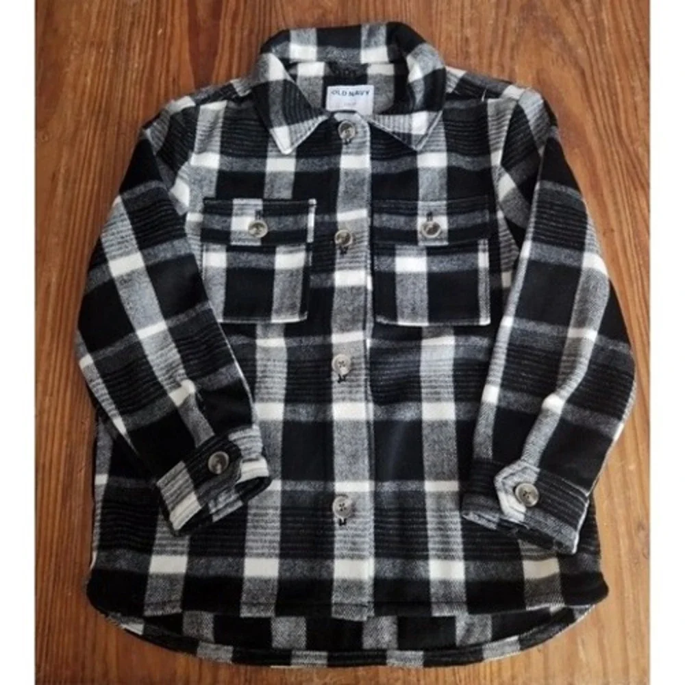 Old Navy Black Plaid Flannel Shacket Kids‎ Unisex Sz 10 Wool Blend Camping