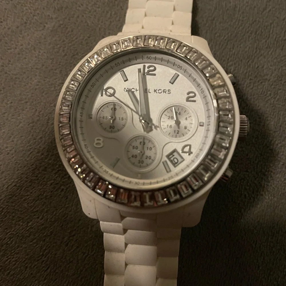 Michael Kors oversized watch