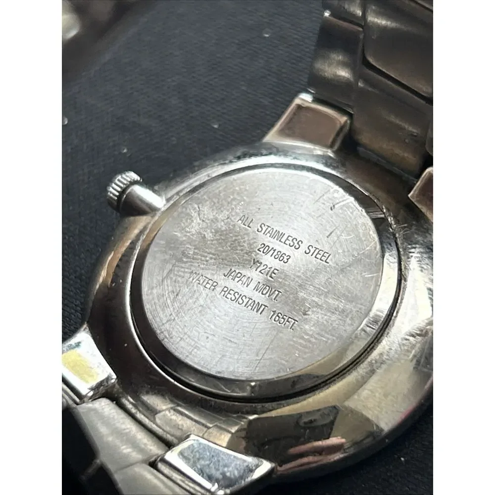 Armitron silver tone