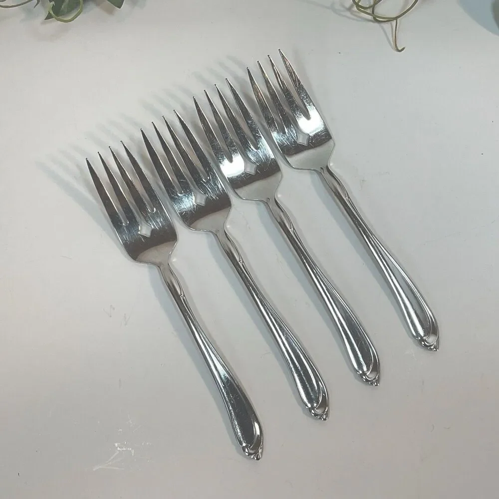 4 OneidaCraft Deluxe SHASTA Stainless Steel Salad or Dessert Fork Flatware 6.25”