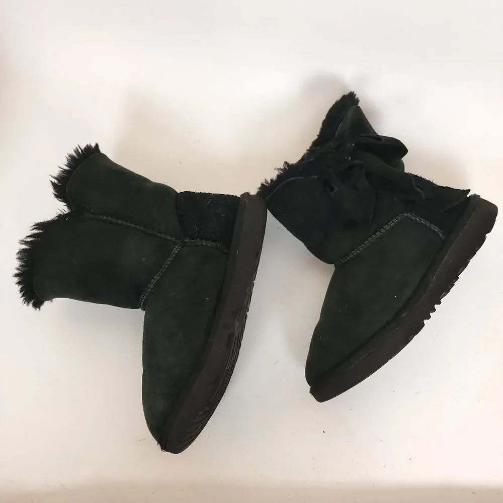 UGG girls mini