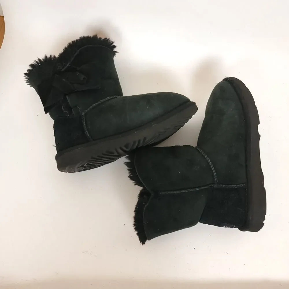 UGG girls mini