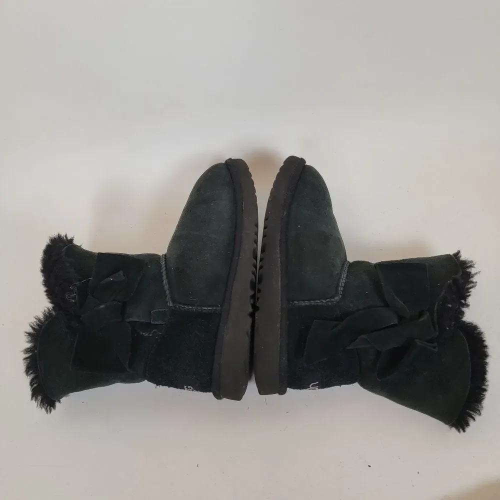 UGG girls mini