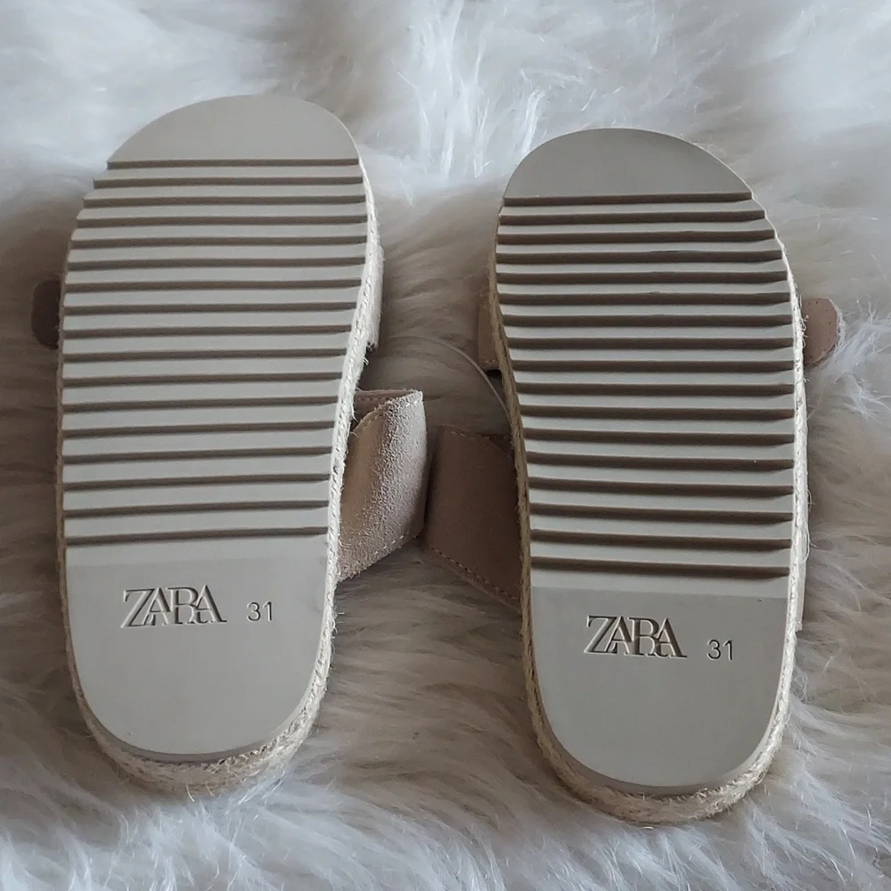Zara chic tan