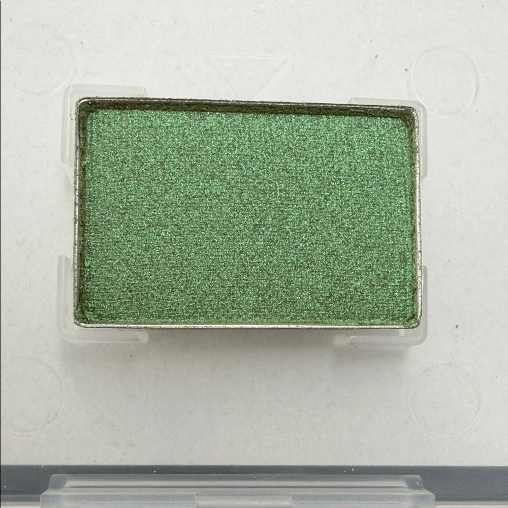 Mary Kay shimmery emerald
