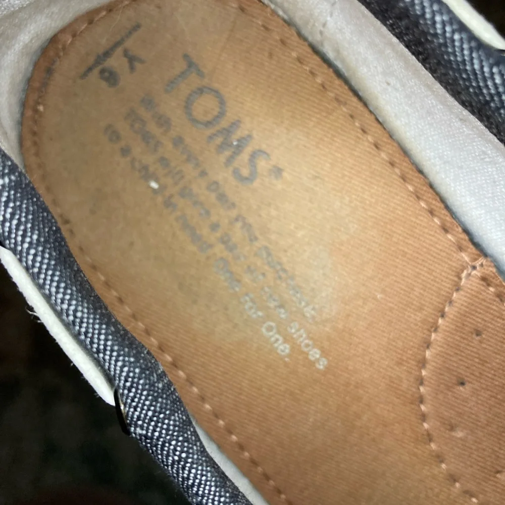 Toms photos 6y size
