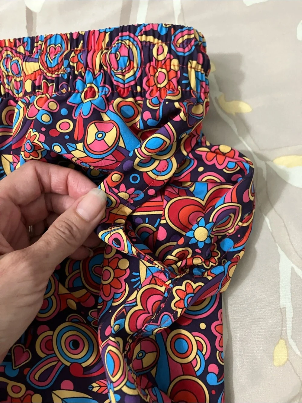 RSVLTS eye catching
