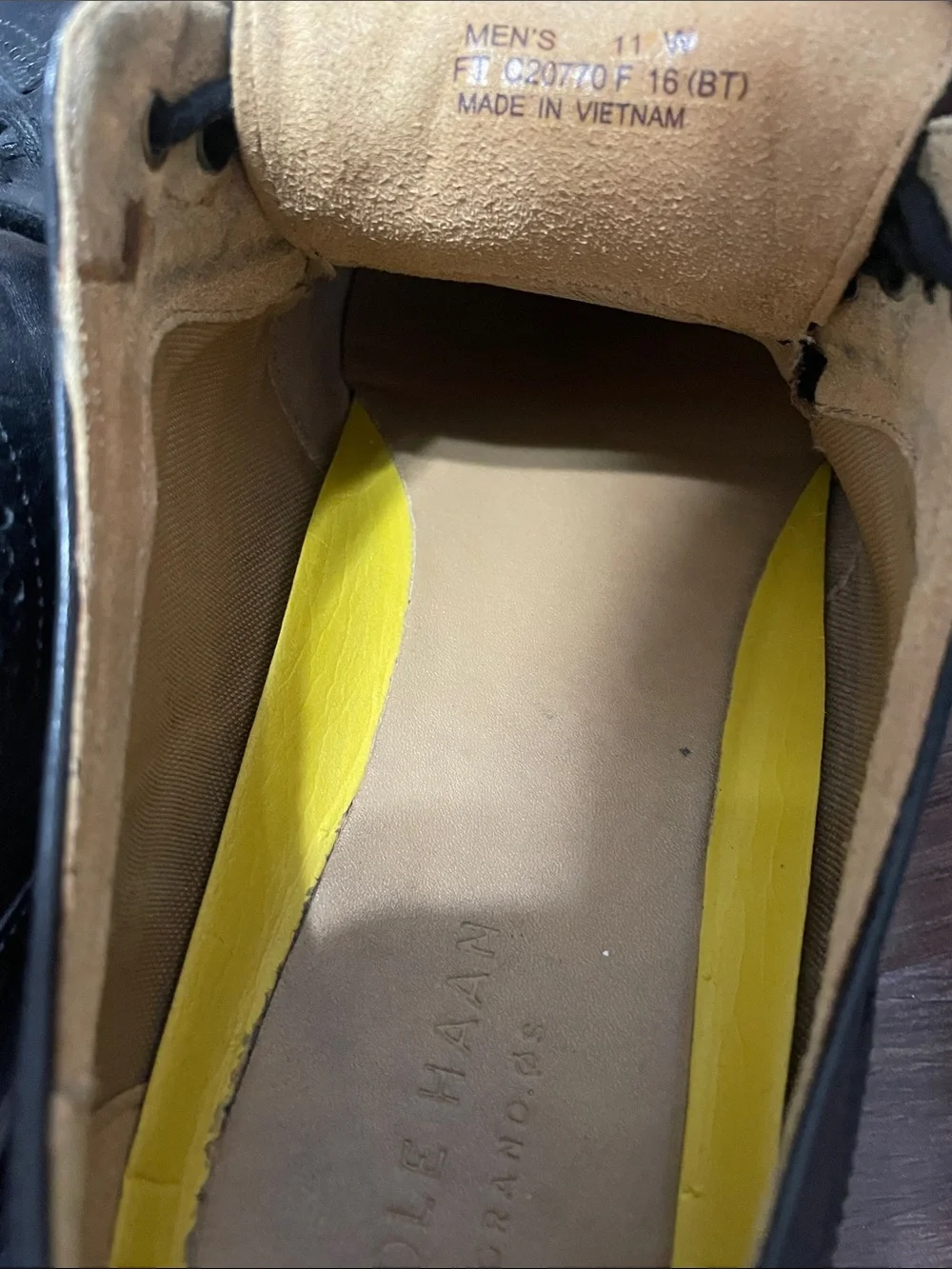 Cole Haan Original Grand. OS Men's Black Leather Wingtip Dress Shoes